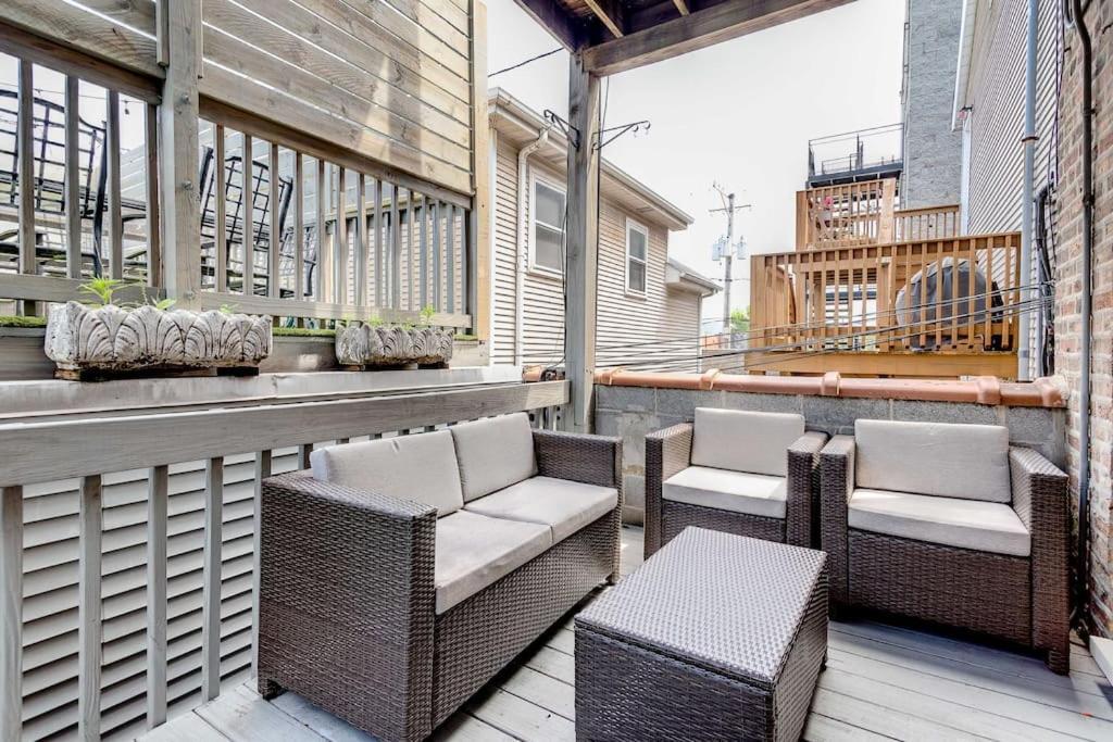 Central Chicago Suite2 Access To Patio Exterior photo